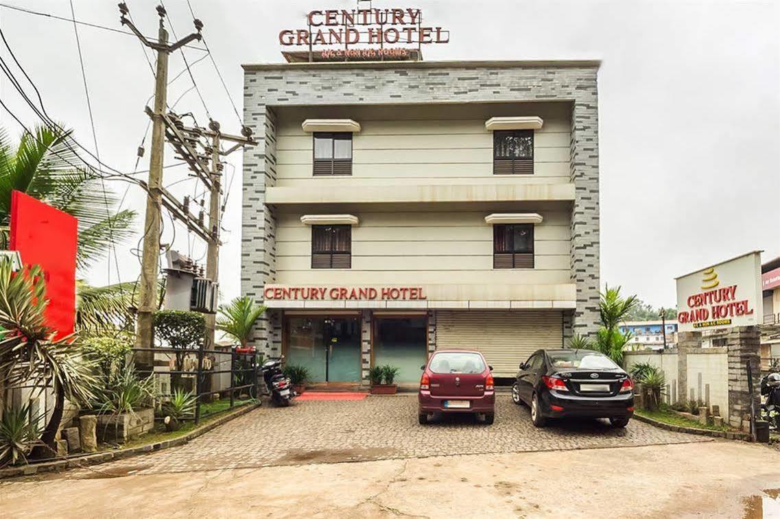 Century Grand Hotel Mananthavady Eksteriør bilde